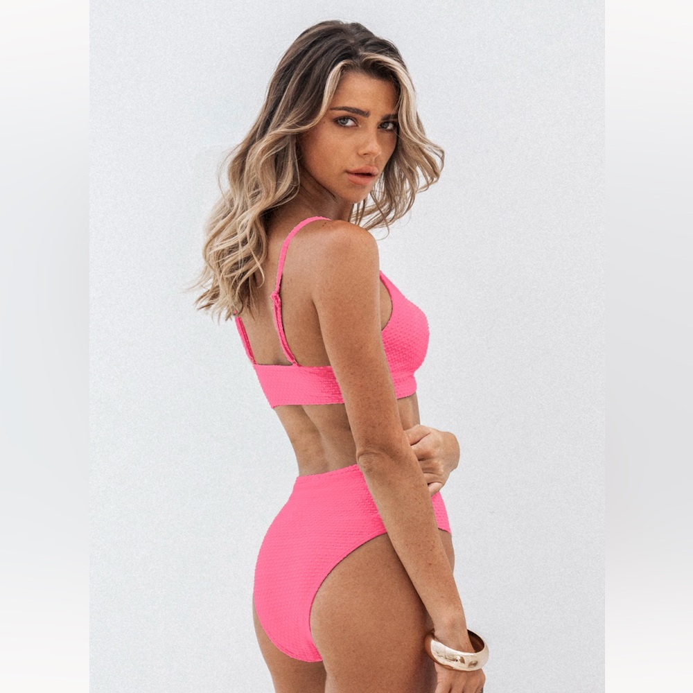 Cupshe High Rise Bikini - Picture 3 of 10